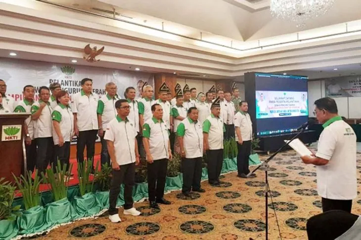Ketua Umum DPP HKTIMoeldoko melantik pengurus DPD HKTI provinsi, Aceh, Sumatera Barat (Sumbar), Bengkulu, Jawa Tengah, dan Maluku Utara di Jakarta